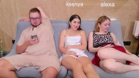 Snapshot of ksenyahot chatting on 10.20.25 WebcamWhore online show from 10.20.25