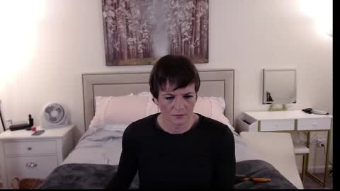 Cait online show from 11.03.25