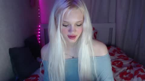 Emilia online show from 02.26.25