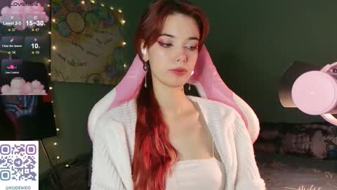 Snapshot of kudemeows chatting on 10.27.25 kudemeows online show from 10.27.25