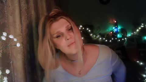 Annika  MTF ts post -op online show from 12.05.24