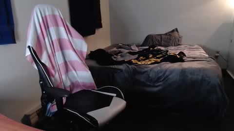 Kuggy online show from 04.04.26