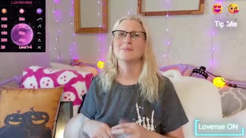 Samantha online show from 09.27.25