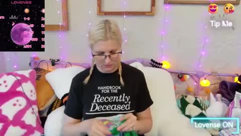 Samantha online show from 10.22.25