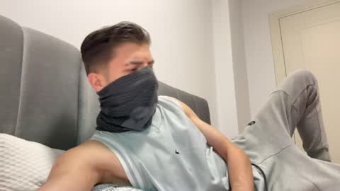 Semih yilmaz online show from 04.12.26