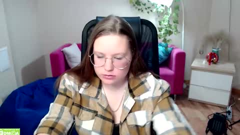 Snapshot of kuri_u chatting on 01.16.26 kuri_u online show from 01.16.26