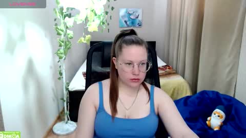 Snapshot of kuri_u chatting on 02.10.26 kuri_u online show from 02.10.26