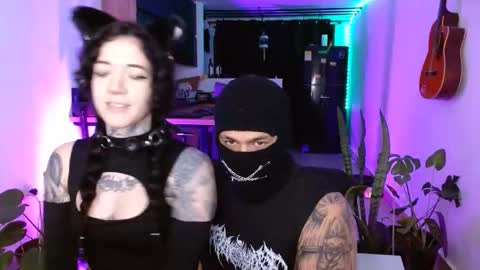 kuro_shir0 online show from 04.11.26