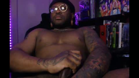 Snapshot of kushgoth chatting on 11.27.25 Kushgoth online show from 11.27.25