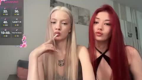 Bella and Alexandra online show from 07.03.26