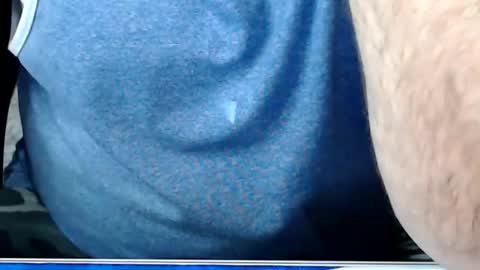 Snapshot of kwib34 chatting on 10.26.25 kwib34 online show from 10.26.25