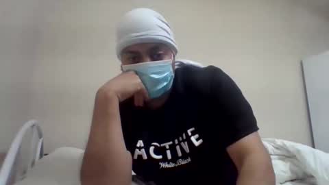 Snapshot of kwt8933 chatting on 05.01.26 khalid 89 online show from 05.01.26