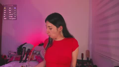 Snapshot of kxss_krawl chatting on 05.14.26 Aria Kess online show from 05.14.26