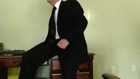 kykcils2 online show from 04.13.26