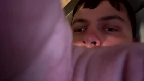 Snapshot of kyle86697 chatting on 12.01.25 kyle86697 online show from 12.01.25