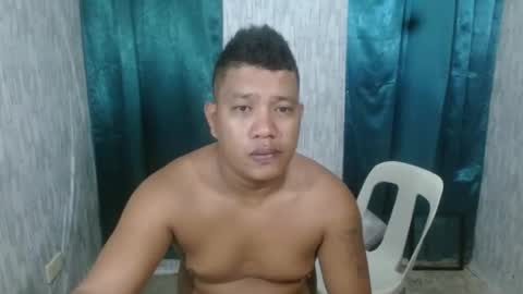 Snapshot of kyle_lacuste chatting on 06.20.26 kyle_lacuste online show from 06.20.26