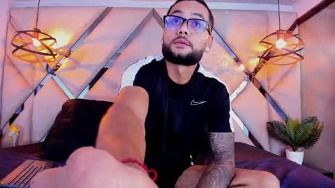 ---kylee--- online show from 04.02.26