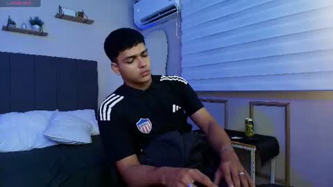 Kyliam online show from 07.03.26