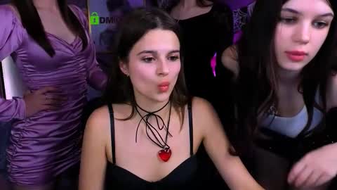 Kylie loves u online show from 11.01.25