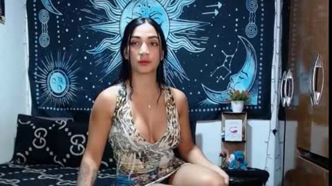 kylie online show from 10.02.25