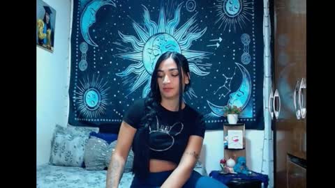 kylie online show from 10.28.25