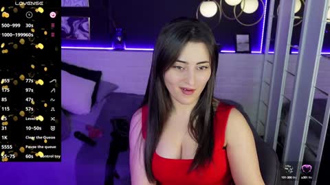 Snapshot of kylie_mellow chatting on 01.29.25 Kylie online show from 01.29.25