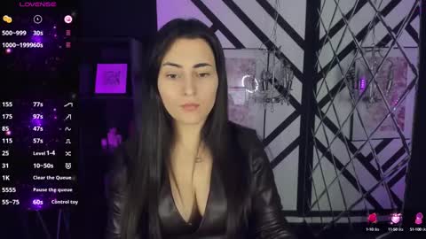 Snapshot of kylie_mellow chatting on 03.02.25 Kylie online show from 03.02.25