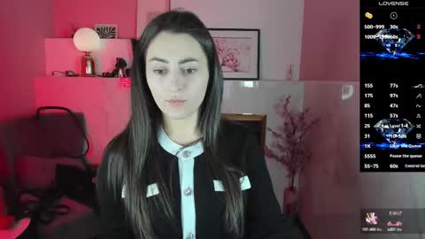 Snapshot of kylie_mellow chatting on 09.21.25 Kylie online show from 09.21.25