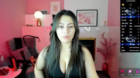 Snapshot of kylie_mellow chatting on 12.01.25 Kylie online show from 12.01.25