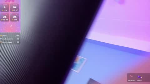 Kylie Reyes  online show from 02.27.25