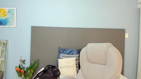 Kylie Reyes  online show from 10.09.25