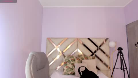 Kylie Reyes  online show from 04.07.26