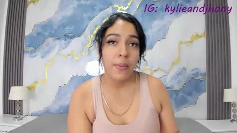 Kaylie And Jhony online show from 10.01.25