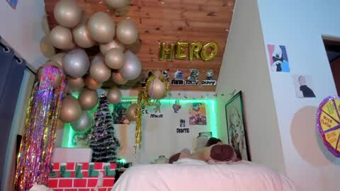 Snapshot of kyliekandy chatting on 12.09.24 online show from 12.09.24