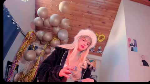 Snapshot of kyliekandy chatting on 01.16.25 online show from 01.16.25