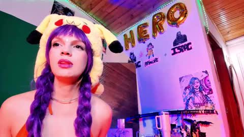 Snapshot of kyliekandy chatting on 10.04.25 online show from 10.04.25