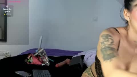 kyliemamihottie online show from 10.27.25