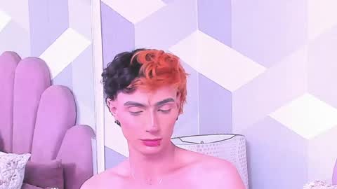 Kylie jl online show from 04.21.26