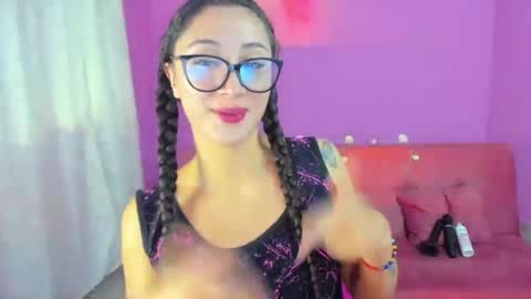 Kym Giraldo online show from 09.24.25