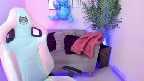 Kyomi online show from 03.04.25