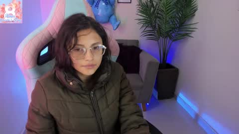 Kyomi online show from 03.11.25