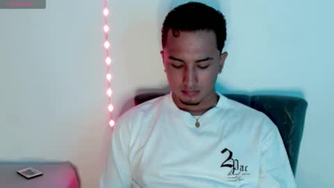 kyroestrada online show from 04.04.26