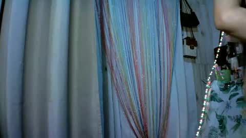 kyutshyne online show from 02.04.25