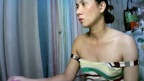 kyutshyne online show from 02.19.25