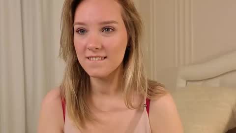 lina online show from 10.13.25