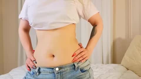 lina online show from 10.17.25