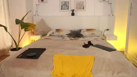 Viktoria White  online show from 07.11.26