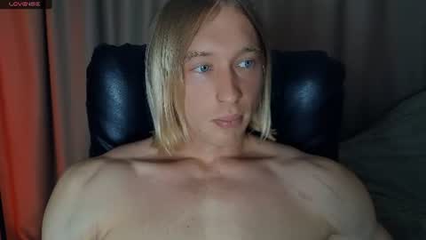 Snapshot of l_adonis_l chatting on 07.30.26 Adonis online show from 07.30.26