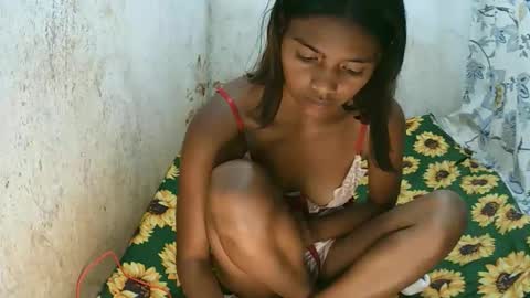 Snapshot of la_diva59887 chatting on 09.30.25 la_diva59887 online show from 09.30.25