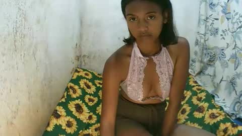 Snapshot of la_diva59887 chatting on 10.09.25 la_diva59887 online show from 10.09.25